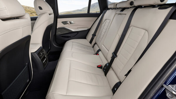 BMW 320d xDrive Touring 190 km, Diesel – zdjęcie 6