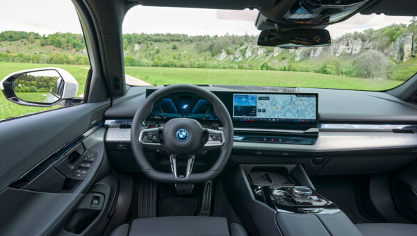 BMW 520d xDrive Limuzyna 197 km, diesel – zdjęcie 2