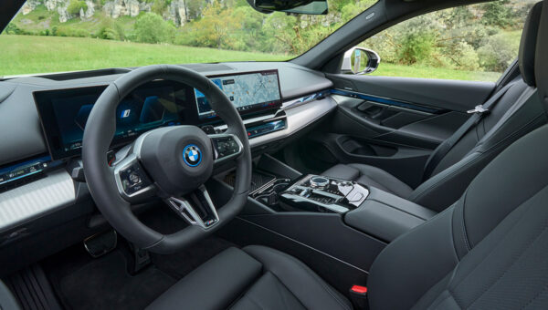 BMW 520d xDrive Touring 197 km, diesel – zdjęcie 5